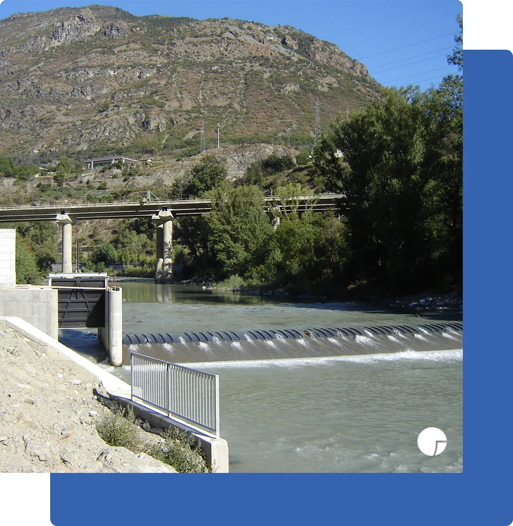 Realizzazioni di sbarramento mobile con paratoie di tipo Obermeyer - Frosio Next